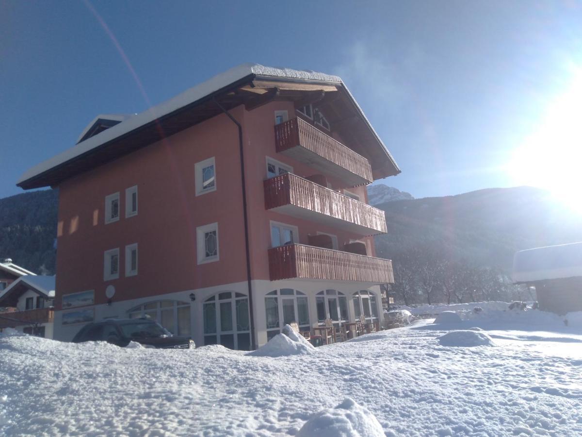 Hotel Garni Al Nardis カリゾーロ エクステリア 写真