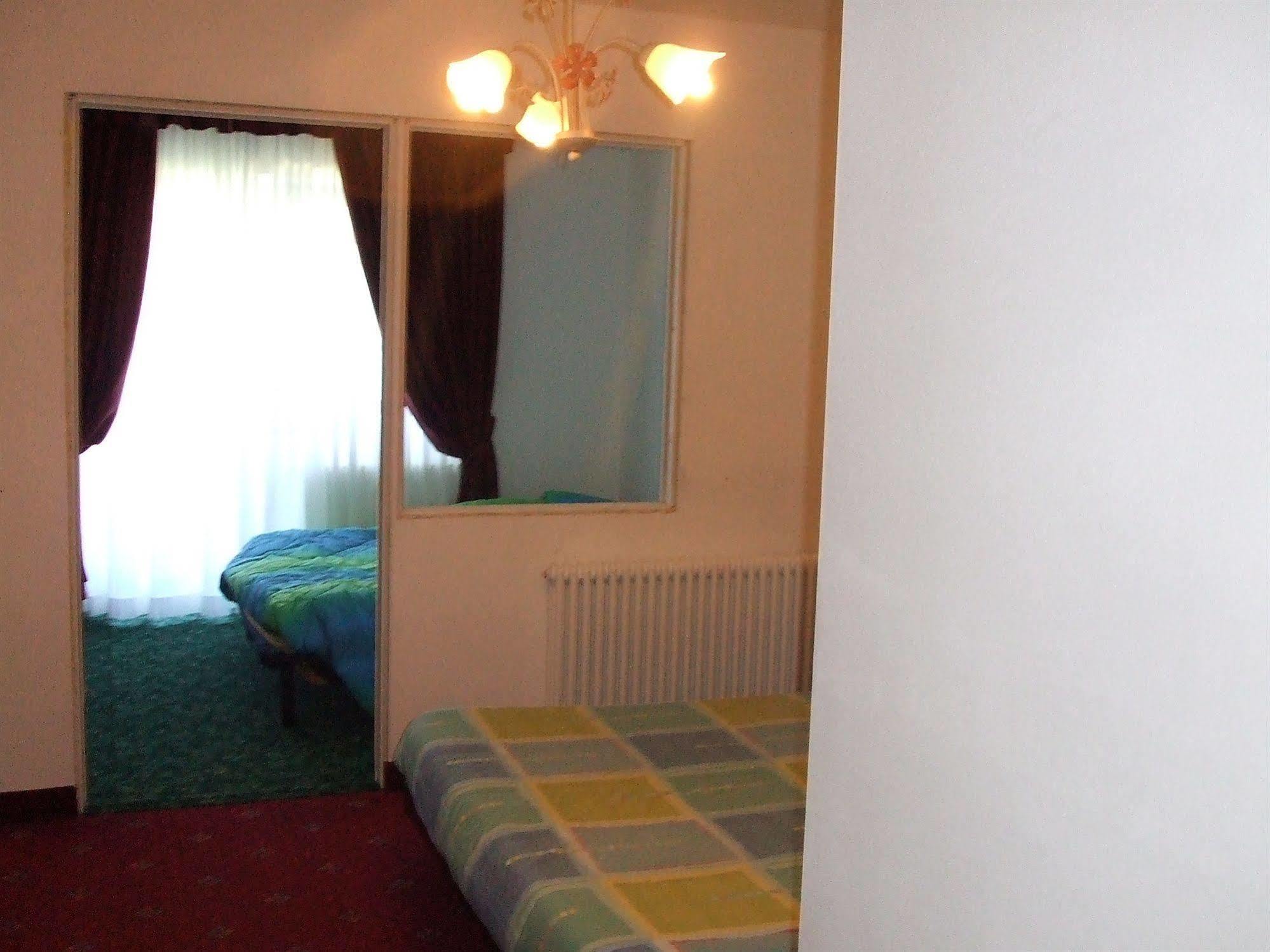 Hotel Garni Al Nardis カリゾーロ エクステリア 写真